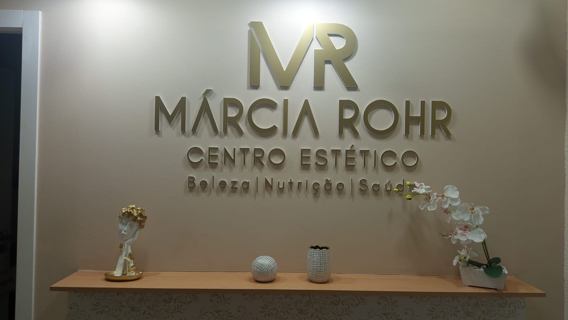 Márcia Rohr — Centro Estético